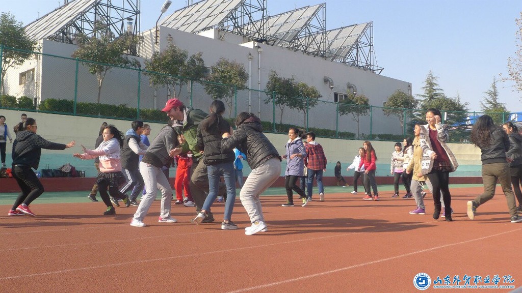 美式橄欖球3.jpg 美式橄欖球3.jpg