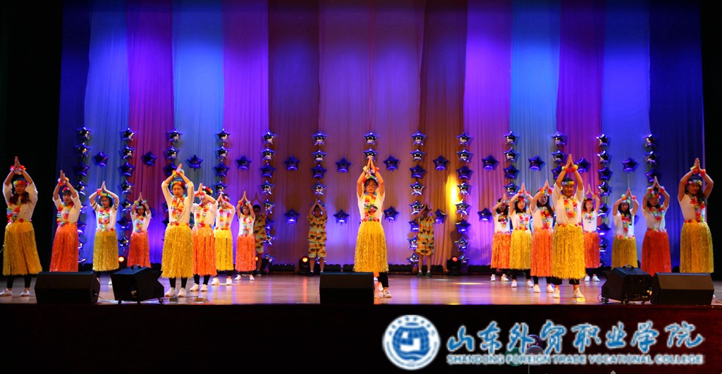 化裝舞會(huì )2.jpg